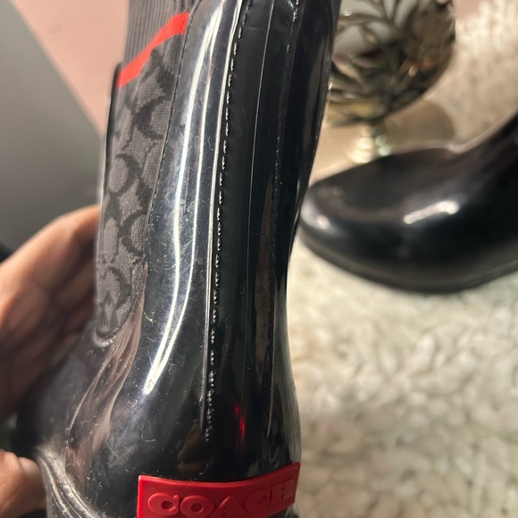 🔥😍Coach Red/Black Rain boots/ logo Sock Style Size 7 … ✨🚨LAST OFFER🤗🚨🚨✨ - Picture 5 of 5